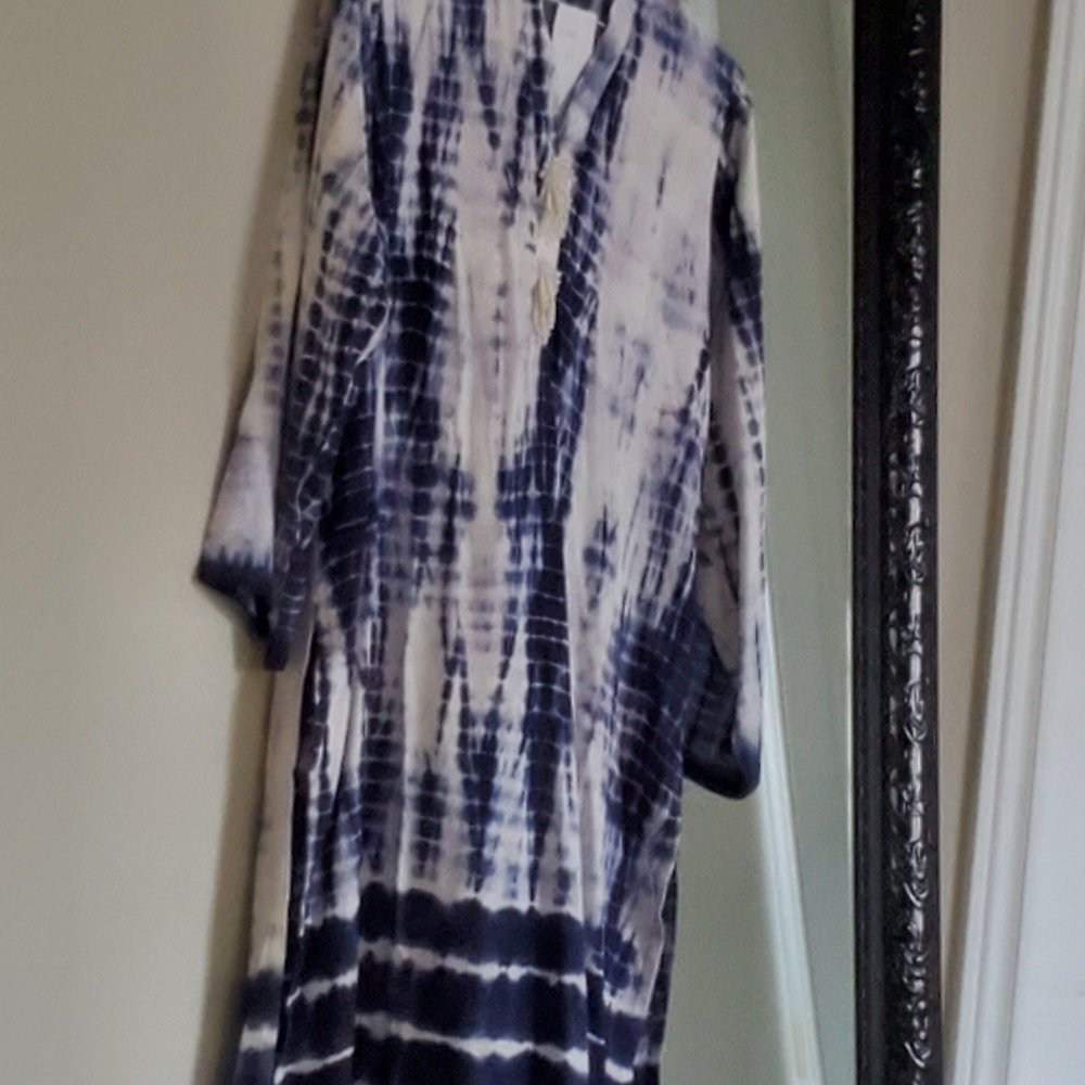 Blue and white tye and die "kurti" tunic top